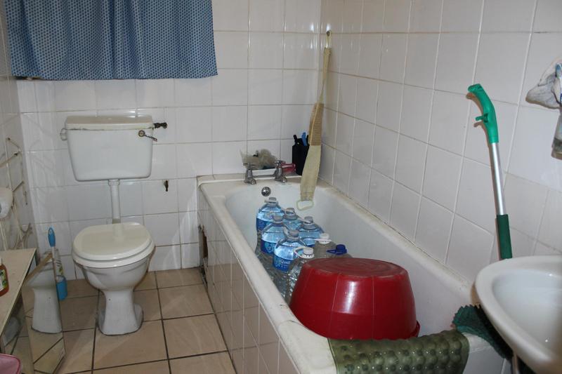 1 Bedroom Property for Sale in Parow Western Cape